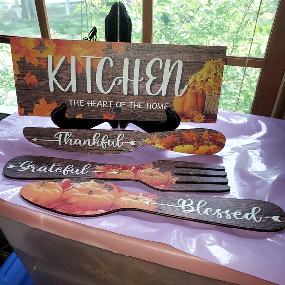Local Boutique | Kitchen | Fallharvest Kitchen Decor Set New | Poshmark